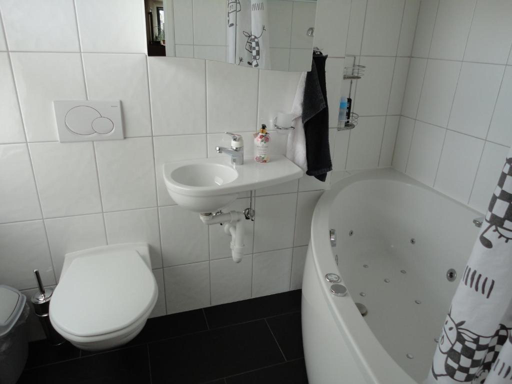 B & B Auf Dem Wolf, St. Jakob บาเซิล ห้อง รูปภาพ