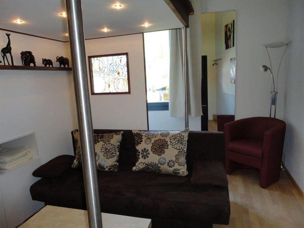 B & B Auf Dem Wolf, St. Jakob บาเซิล ภายนอก รูปภาพ